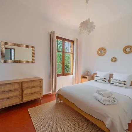 A C With Garden, 4bdr Sleeps 7 - Appartamento