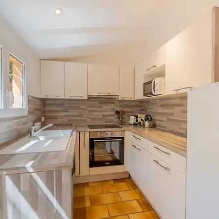 A C With Garden, 4bdr Sleeps 7 - * Saint-Tropez
